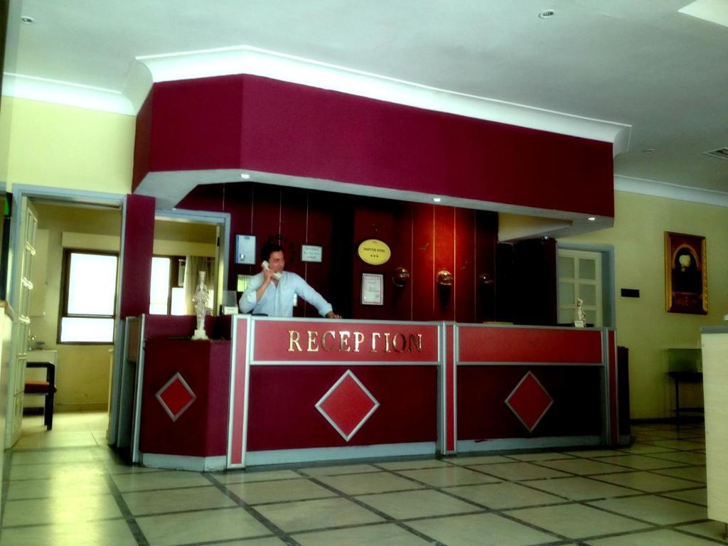 Hotel Santur Κουσάντασι Εξωτερικό φωτογραφία