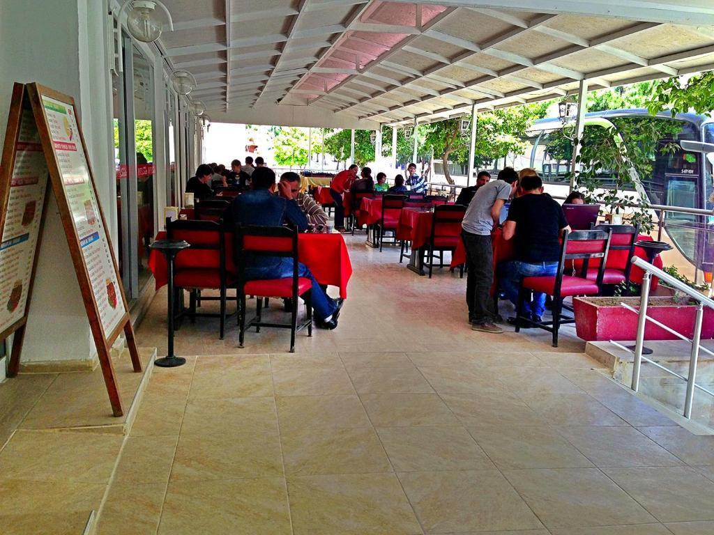 Hotel Santur Κουσάντασι Εξωτερικό φωτογραφία