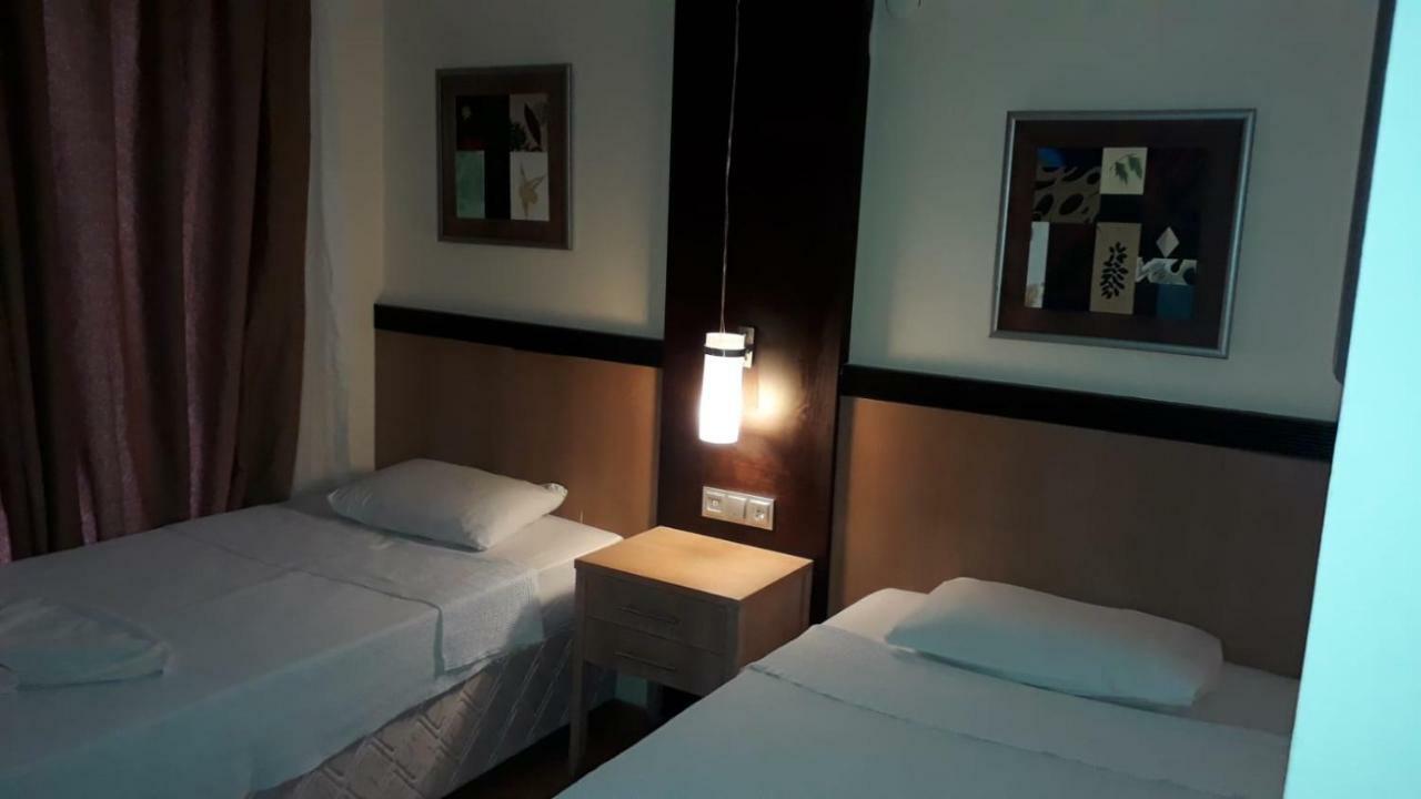 Hotel Santur Κουσάντασι Εξωτερικό φωτογραφία