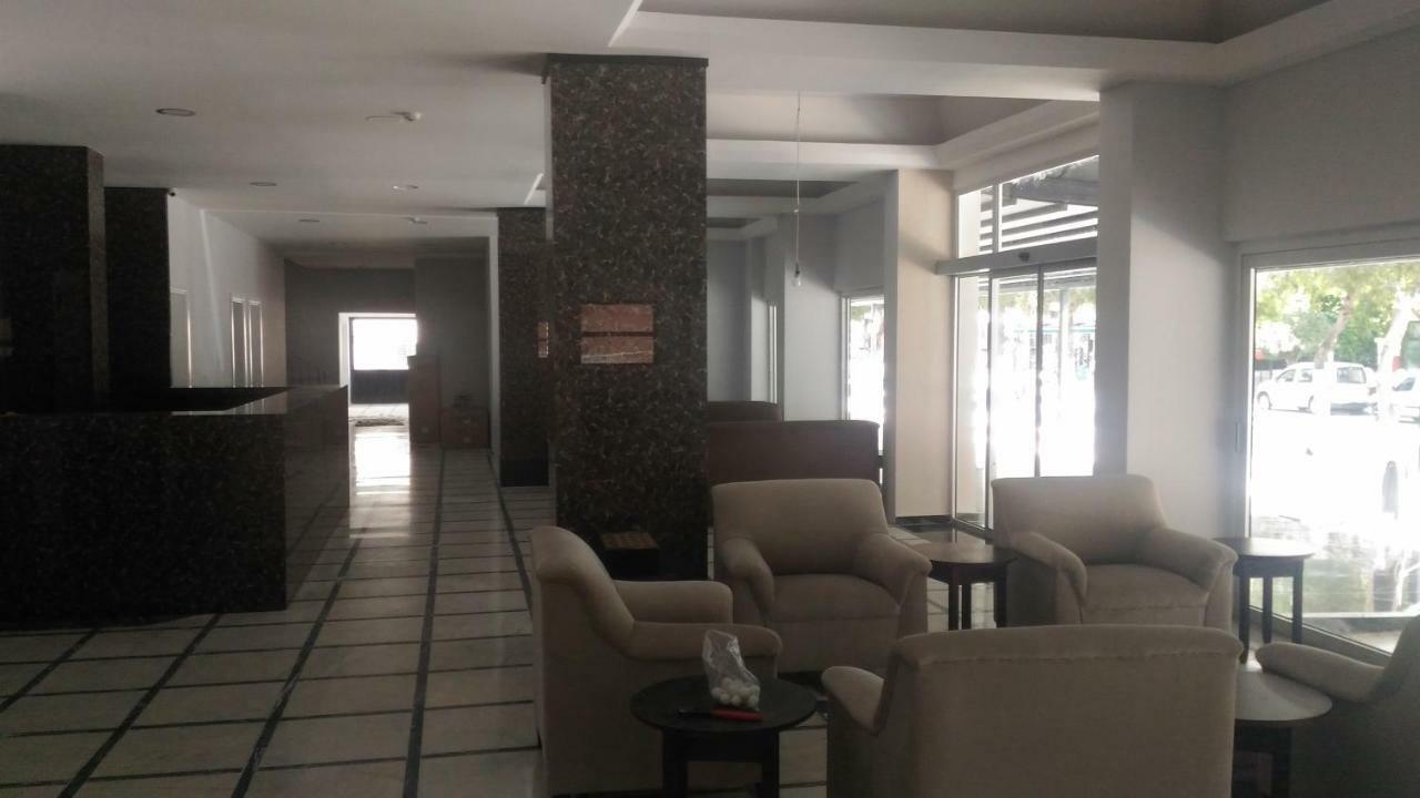 Hotel Santur Κουσάντασι Εξωτερικό φωτογραφία