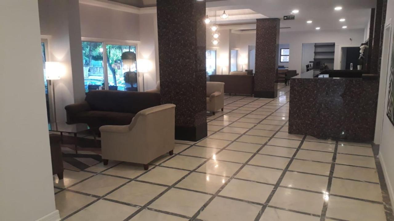 Hotel Santur Κουσάντασι Εξωτερικό φωτογραφία